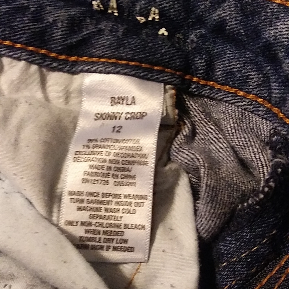Jeans - Picture 2 of 4